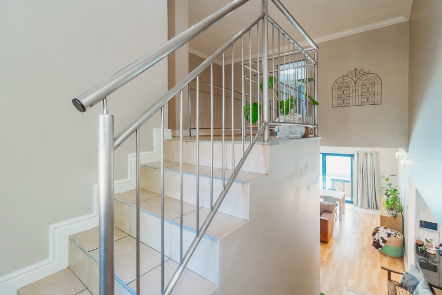 5 Bedroom Property for Sale in Panorama Western Cape